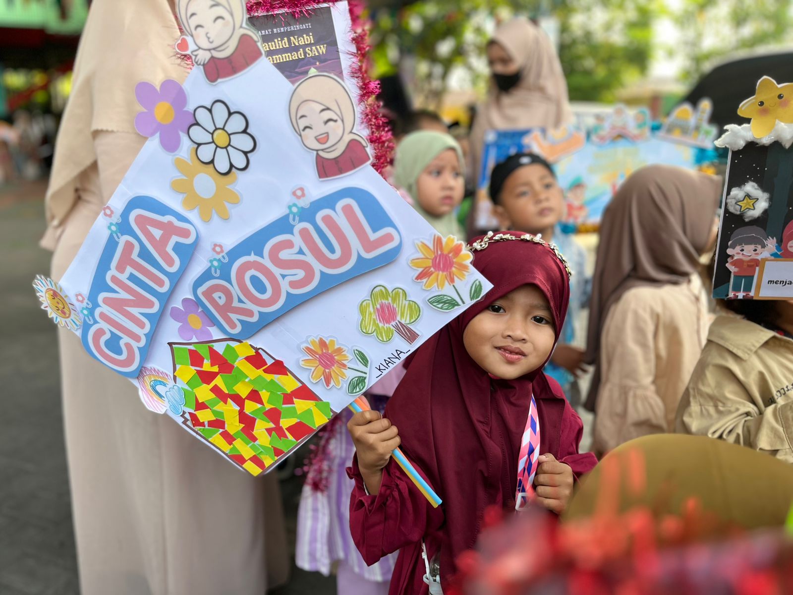 Meriahnya Pawai Peringatan Maulid Nabi Muhammad di ABABE School